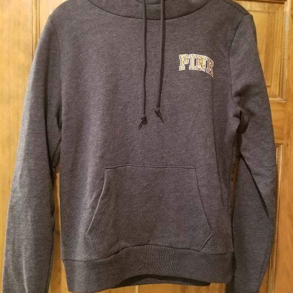 🎁Victoria's Secret Pink w/ flip sequins and Sherpa lined hoodie NWOT🎁 - Picture 2 of 11